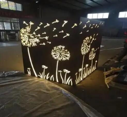 潮南耐候钢灯箱